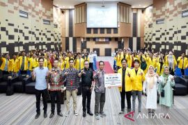 ULM beri modal mahasiswa berwirausaha sebesar Rp101,5 juta