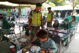 Danrem 045: Dapur Masuk Sekolah di Bangka Belitung tingkatkan gizi siswa