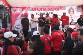 OJK bersama anggota DPR RI sosialisasikan bahaya pinjol ilegal