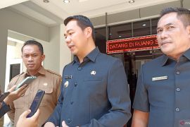 Fransiskus Diaan sebut ikan arwana berpeluang diekspor lewat Badau