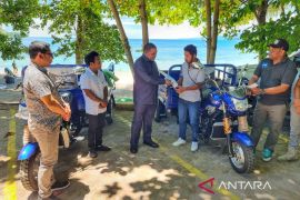 Pemkab Manokwari kembangkan pariwisata Pasir Putih bersama warga