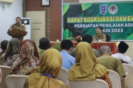 Pj Bupati HSS ajak semua pihak bersinergi persiapan penilaian Adipura