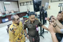 Kasus dana hibah, Sahat divonis 9 tahun penjara