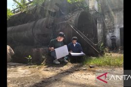 Mahasiswa arsitek UBH kuliah di pabrik semen Indarung I