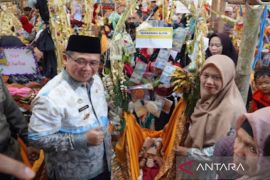 Banjarmasin gelar tradisi Baayun Maulid