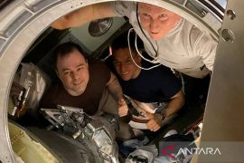 Persiapan pendaratan awak ISS