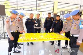 Polda Sulawesi Tenggara tes urine personel guna deteksi dini penggunaan narkoba