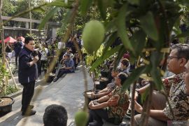 IDXCarbon to help Indonesia develop green industries: SOEs Minister