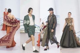 KAART JAGAT IPMI Batik Fashion Show perkaya Batik Indonesia