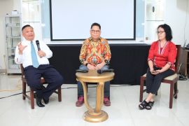 Pengamat: Peluang Ganjar lebih besar jika duet dengan Prabowo