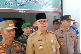 Kualitas udara tidak sehat, warga Kota Jambi diingatkan pakai masker