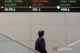 Saham Inggris berbalik menguat, indeks FTSE 100 bertambah 0,11 persen