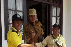 Distan Kapuas bagikan bibit tanaman dukung pencegahan stunting