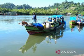 Pemprov Sumbar targetkan seluruh kapal perikanan di Sumbar memiliki izin PKPP akhir 2023