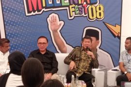 Relawan Tunas Muda Milenial kenalkan Prabowo kepada pemuda di Surabaya