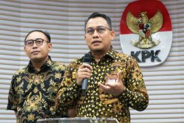 KPK temukan senpi saat geledah rumah dinas Menteri Pertanian