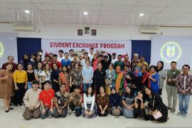 Sekolah Mutiara Harapan RAPP terima kunjungan Raffles Institution Singapore