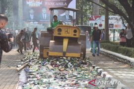 Singkawang tutup usaha minuman berakohol tanpa izin