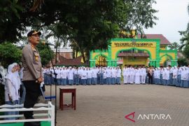 Kapolres Padangsidimpuan ajak siswa MAN 2 tertib berlalu lintas serta hindari narkoba