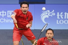 Rinov-Pitha melaju ke 16 besar