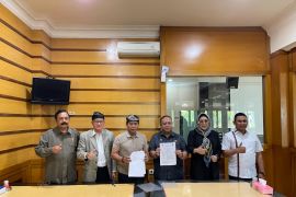 Pemprov Teken MoU dengan Asprindo untuk Pemberdayaan SDM, Energi, Pertambangan, dan UMKM