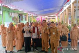 Molen ajak Dharma Wanita Persatuan untuk terus membangun kota Pangkalpinang