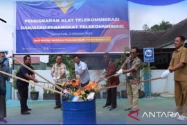 Balmon Samarinda musnahkan 11 perangkat telekomunikasi tanpa izin