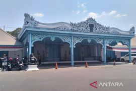 Kembud mediasi keluarga Keraton Solo jaga harmoni dan warisan budaya