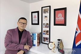 Epidemiolog mengimbau masyarakat kurangi aktivitas di luar ruangan