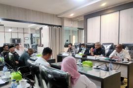 DPRD Kalsel optimistis persoalan KJW dan warga Kintap Tala terselesaikan