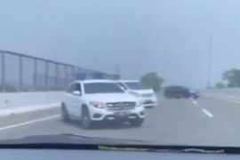 Polisi tilang 3 kendaraan yang putar arah di jalan tol Depok--Antasari