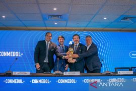 FIFA Pertimbangkan Piala Dunia 2030 Diikuti 64 Negara, Rayakan 100 Tahun Turnamen