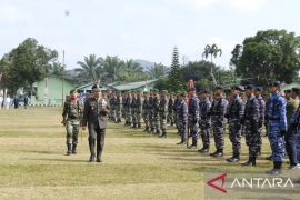 Danrem 023/KS pimpin HUT TNI di Batalyon 123/Rajawali