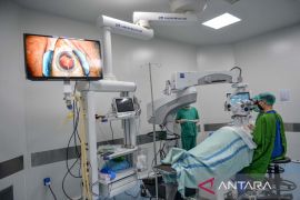 Operasi katarak gratis di Bandung