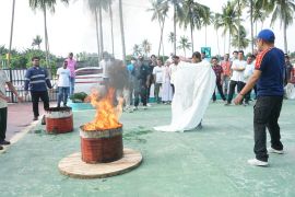 PLN UP3  Tobelo simulasi tanggap darurat kebakaran