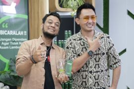 Hizrah Bacan ajak Panji Petualang buka Warung Sate Maranggi