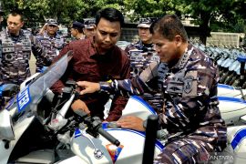 Kasal serahkan 173 kendaraan dinas baru untuk komandan batalyon, KRI