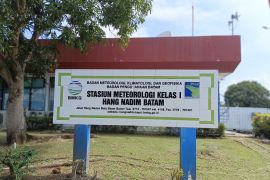 Batam berkabut, BMKG pastikan tidak ada asap kiriman