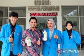 Tim PMK-K UBB kembangkan pengolahan dua limbah organik menjadi produk usaha POCAT