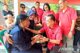 400 Pasien Ikut Operasi Katarak Gratis PDI Perjuangan Babel