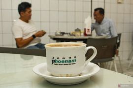 Minum kopi aman bagi penderita asam lambung