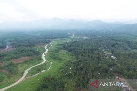 Kalsel kemarin, Kementerian LHK lepas kawasan hutan Tabalong hingga Seniman 20 negara ramaikan Kiram Arts Festival Kalsel