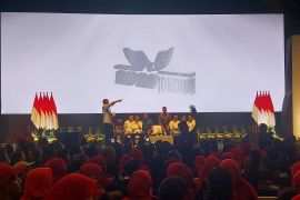 Presiden Jokowi dan Kaesang hadiri Konsolidasi Nasional Relawan Alap-Alap di SICC