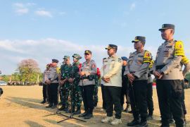 TNI - Polri siaga di lima pintu masuk Bali amankan KTT AIS 2023