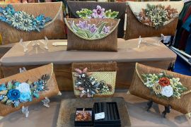 Mewahnya tas kulit kayu putih asli Bondowoso