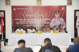Kapolda Maluku ajak KPU-Bawaslu SBT sinergi wujudkan Pemilu damai