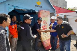 Dinsos Ternate  sediakan dapur umum bagi warga korban kebakaran