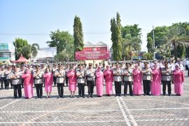 Enam Perwira Menengah dan Pertama Polres Situbondo dimutasi