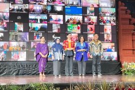 PNM dan OJK edukasi UMKM dan ibu rumah tangga soal kelola uang yang aman