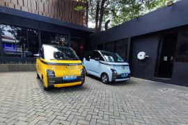 Kendaraan listrik kini bisa disewa melalui aplikasi EMOVE